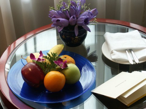 上海 その6 - Welcome fruit - 2004/11/22-1